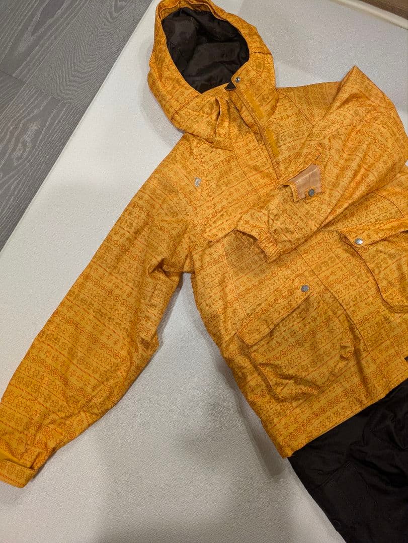 スキーウェア　スノボウェア