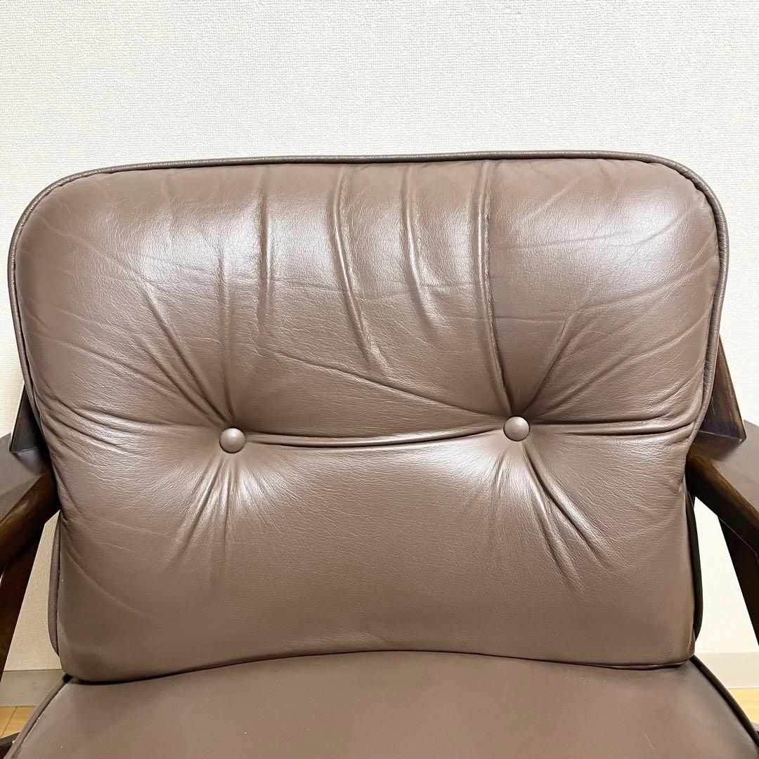 カリモク シングルソファ 1人掛け ヴィンテージ調 本革調 クラシック