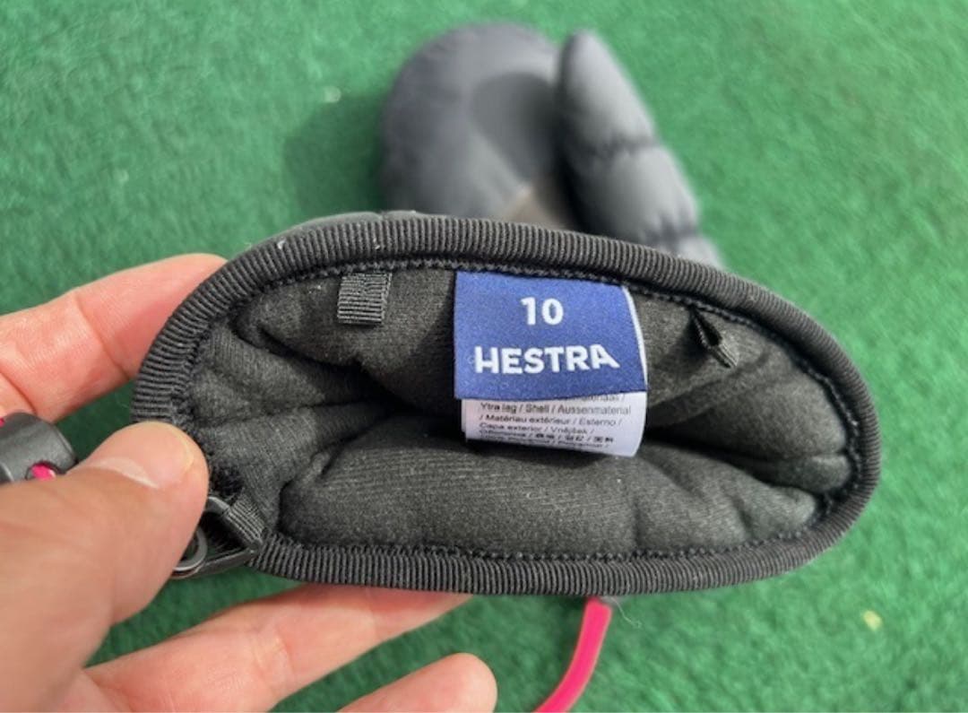値下げ断固‼️柔らかく、極上の暖かさ一番人気HESTRAヘストラ /10サイズ