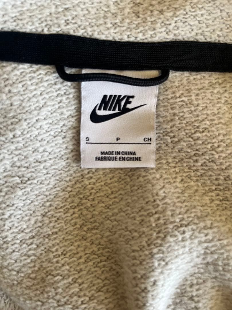 Nike ナイキテックフリース上下セット グレー　Sサイズ