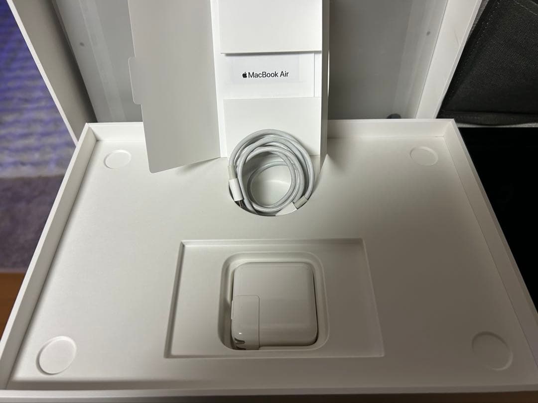 タミヤ様専用MacBookAir /13インチ/2018/8GB/SSD128 オンライ