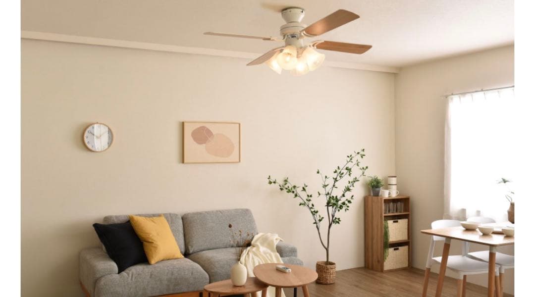 《新品・電球付き》シーリングファンライト　木目・ホワイトリバーシブル