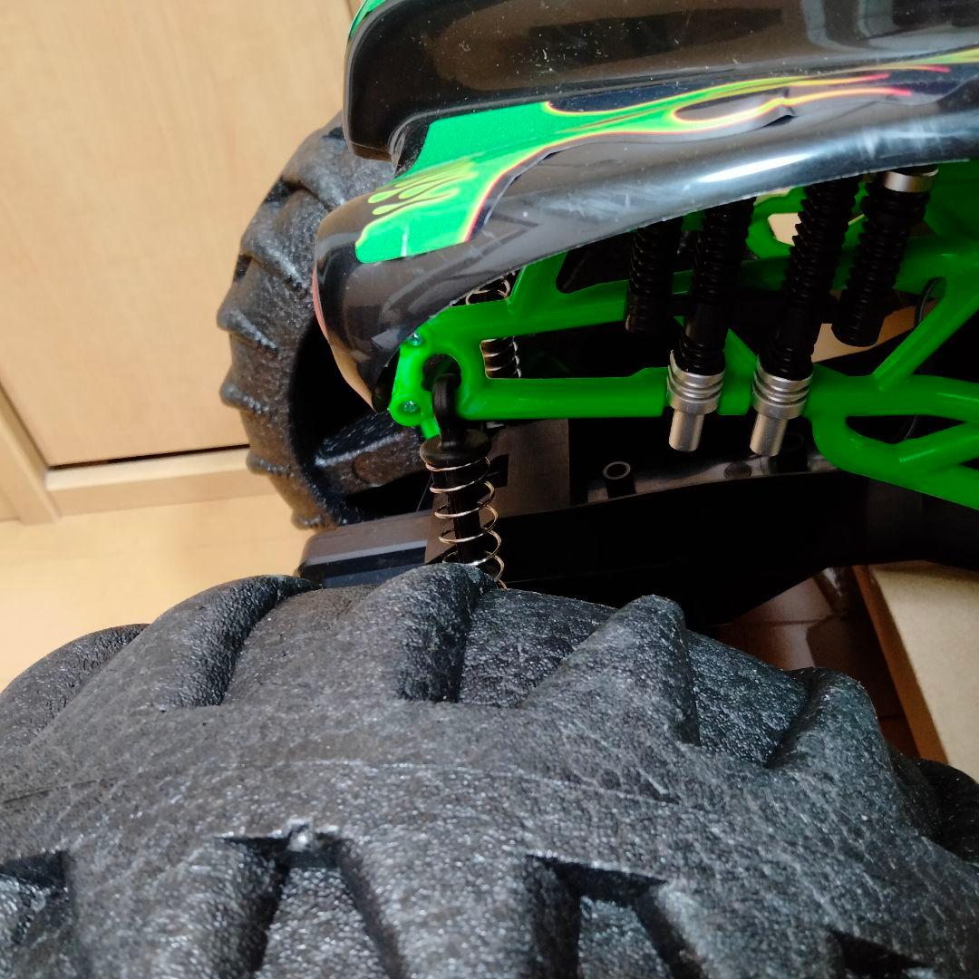 【巨大】モンスタージャム オフィシャル メガ グレイブ ディガー 全地形対応