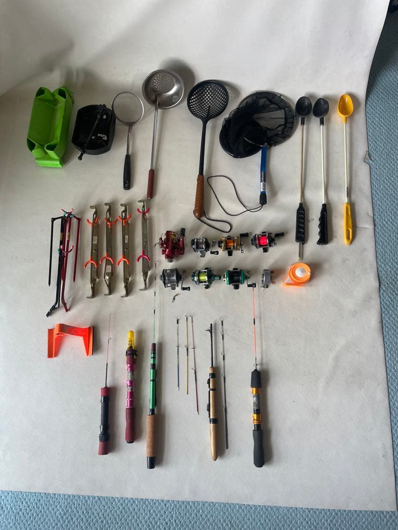 ワカサギ釣りセット 33点セット ロッド リール ロッドホルダー 餌通し スカリ