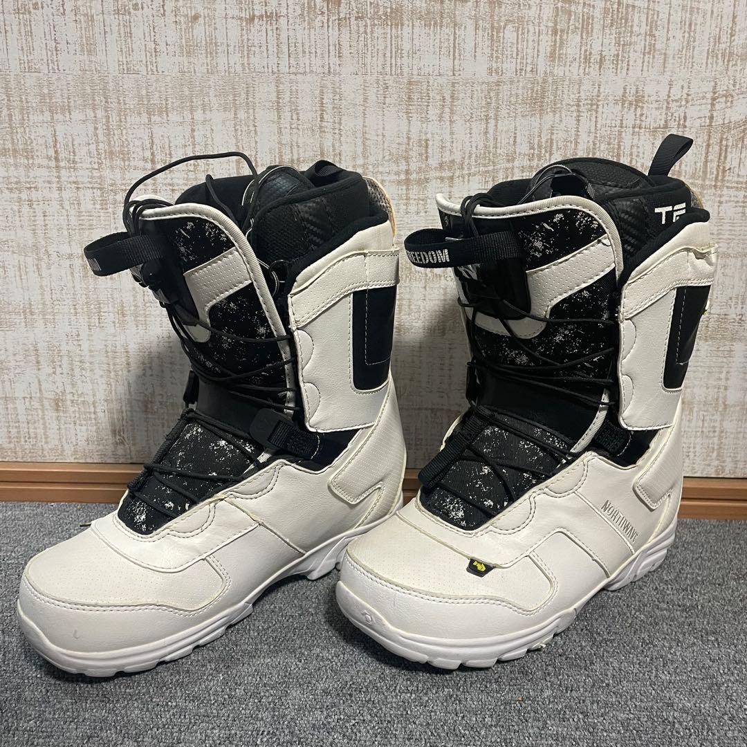 【送料無料】NORTHWAVE スノーボードブーツ　26.5cm
