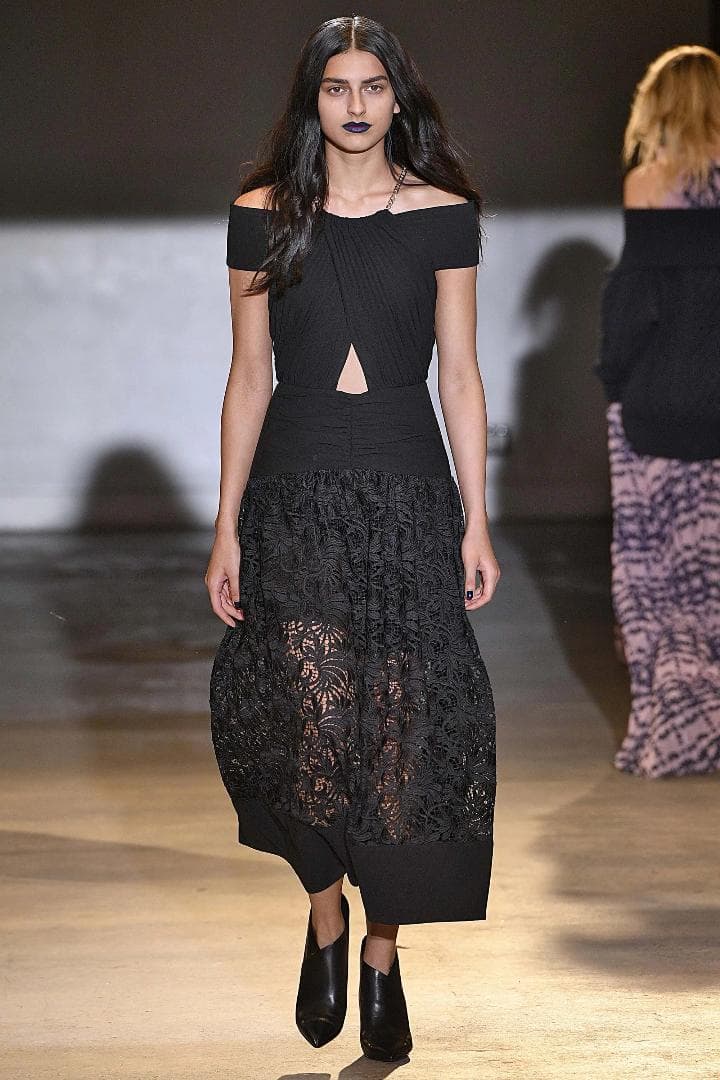 ま*︎様 セルフポートレイト ワンピース UK10 未使用 AcrossShou