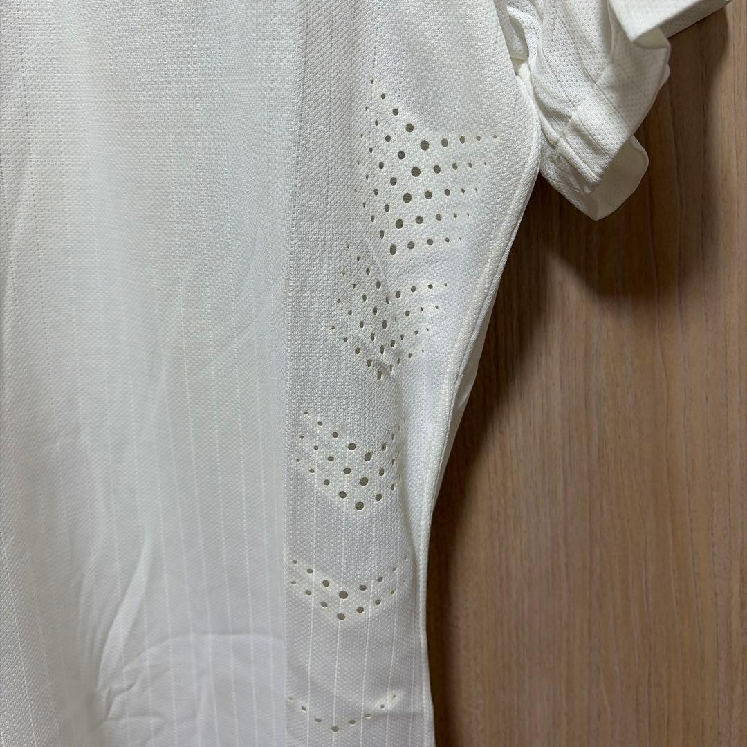 イングランド代表 2014 選手用ユニフォーム