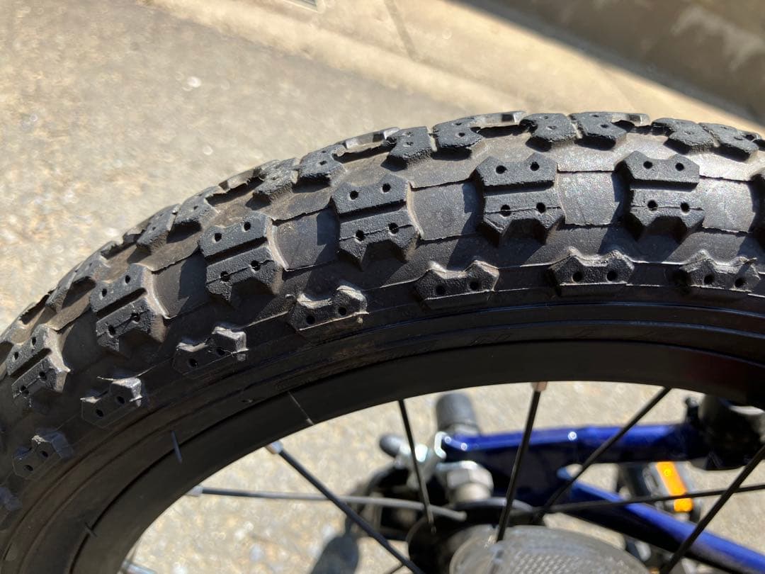 ヨツバサイクル　14インチ　ネイビー