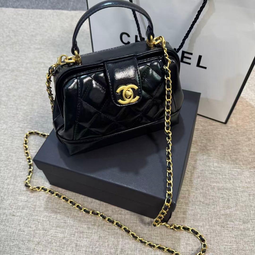 VIP会員限定 ノベルティ がま口ボストン型 ショルダーバッグ ブラック