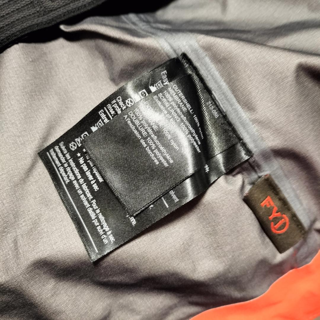 よ*け様 バートンBurton AK GORE-TEX pro スノーボードウェ