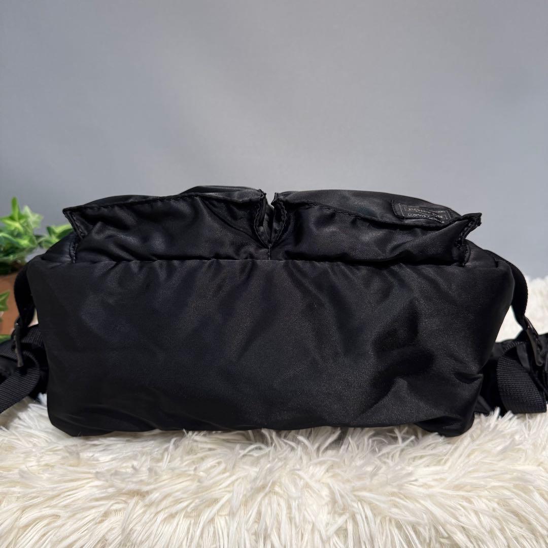 超人気【極美品】ポーター タンカー PORTER ウエストバッグ ブラック