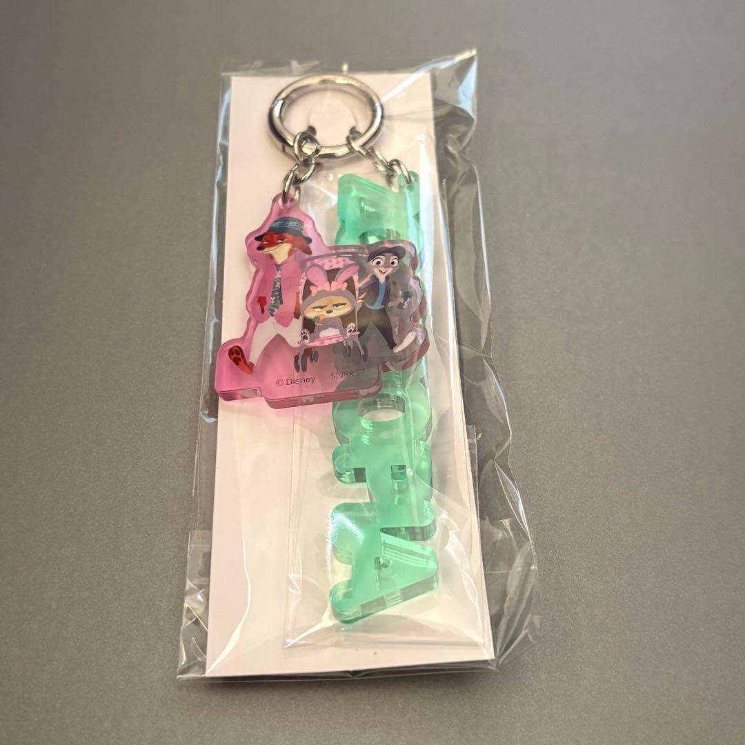 ズートピア2 アルファベットアクリルチャーム シークレット - メルカリ