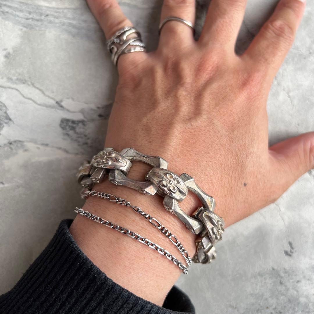 ヴィンテージ フローラルクロス チェーン ブレスレット VINTAGE シルバー