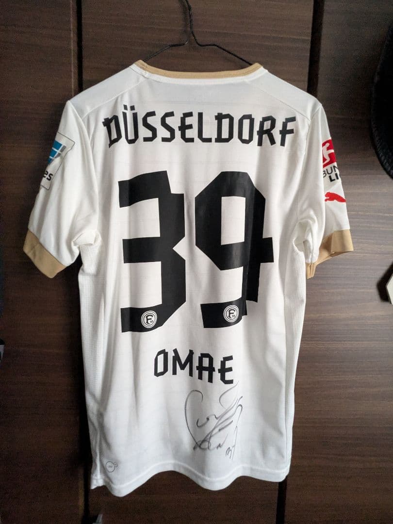 フォルトゥナ・デュッセルドルフ 大前元紀 ユニフォーム