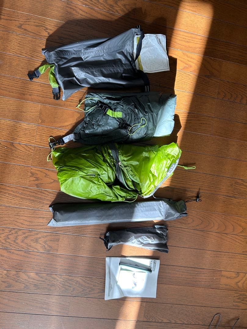 再値下げ　ニーモ　タニ　2P 軽量ドーム型山岳テント グリーン