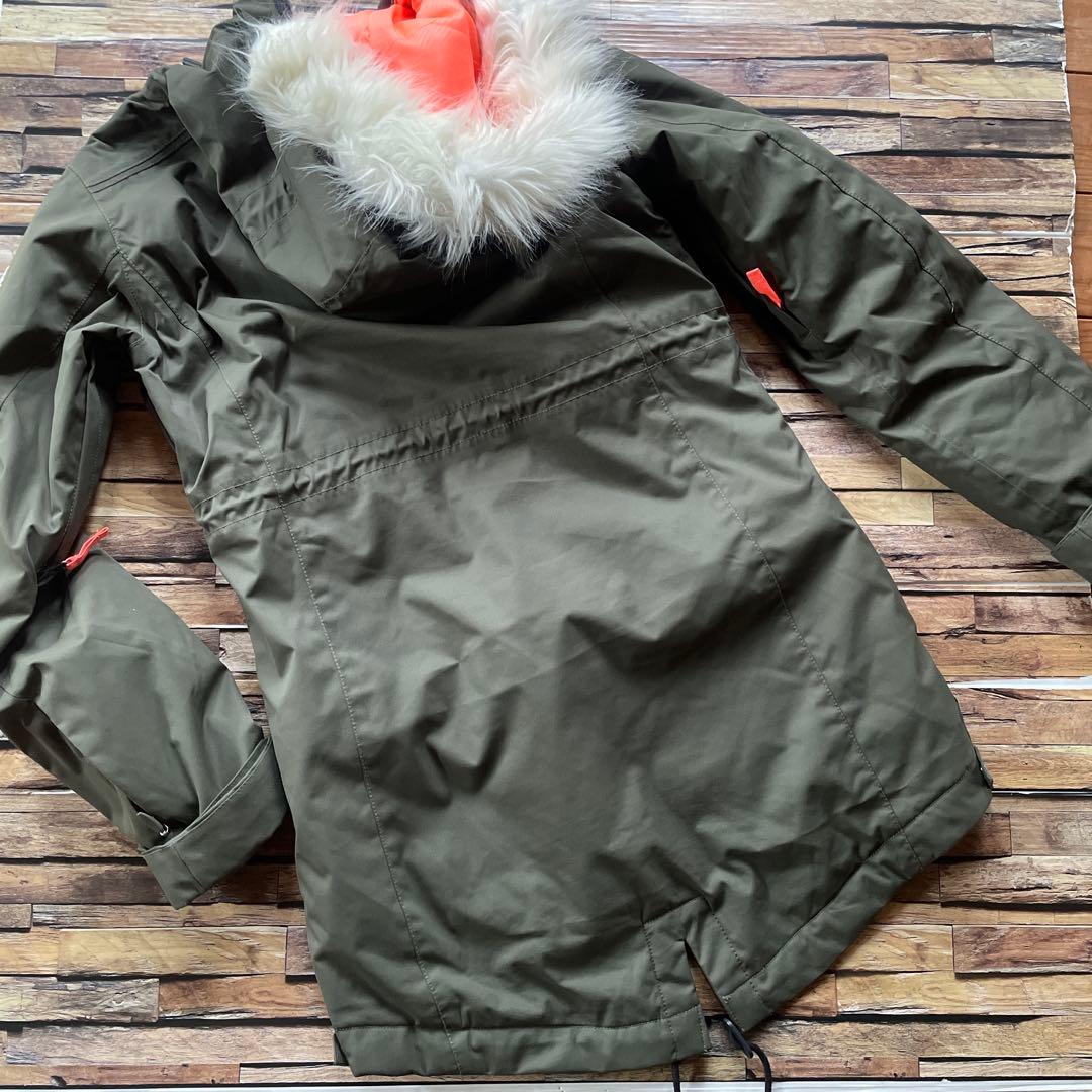 スノー仕様のNIKE SBジャケットHUDSON PARKAナイキSB(S)