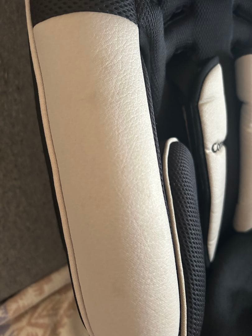 コンビ　チャイルドジュニアシート　ジョイトリップEG GA ブラックメッシュ