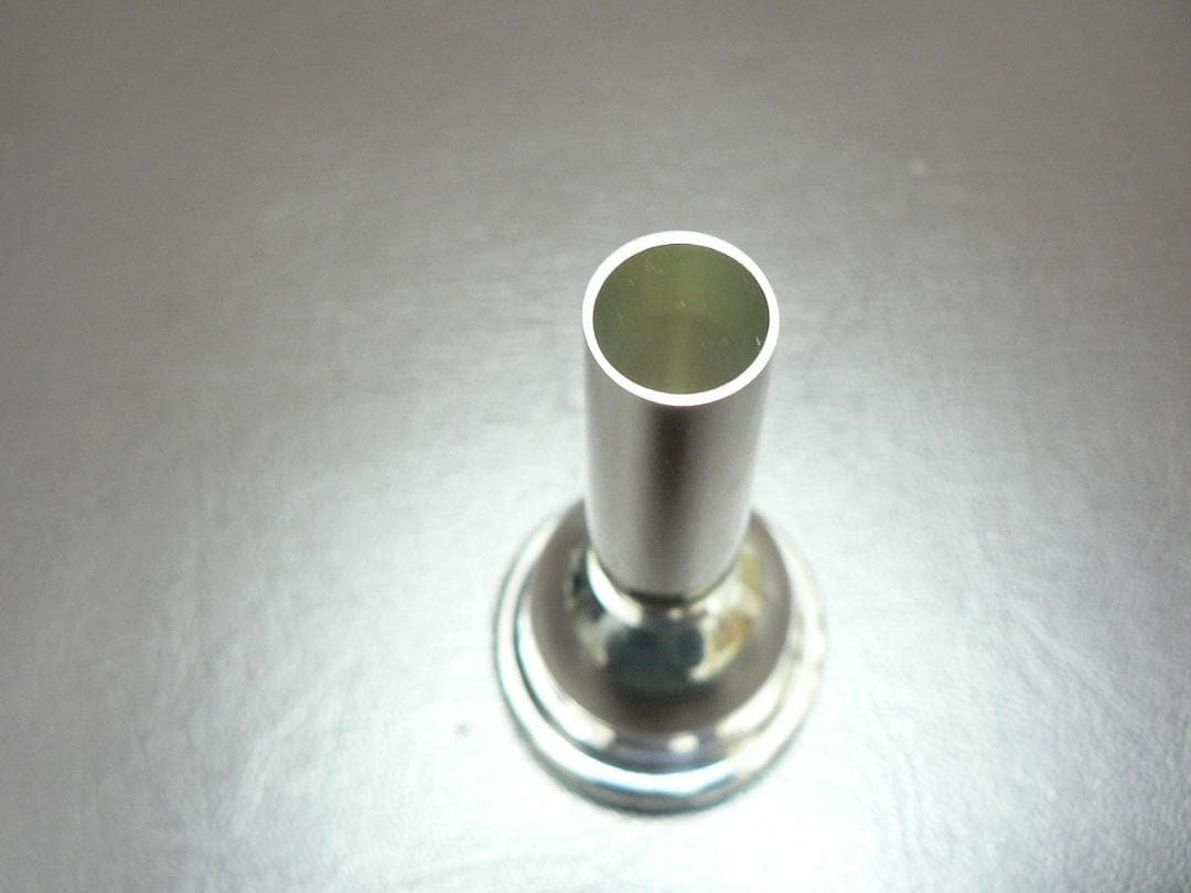 VINCENT BACH 5GS 太管用 マウスピース・未使用の美品・送料込！