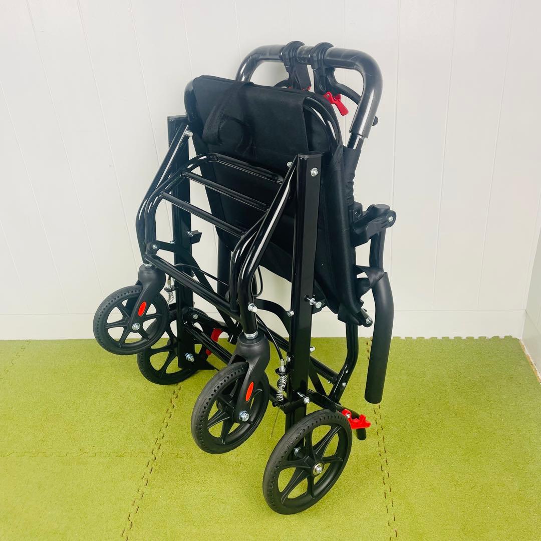 【美品】折りたたみくるまいす 軽量 車椅子 ノーパンクタイヤ 安全ベルトつき