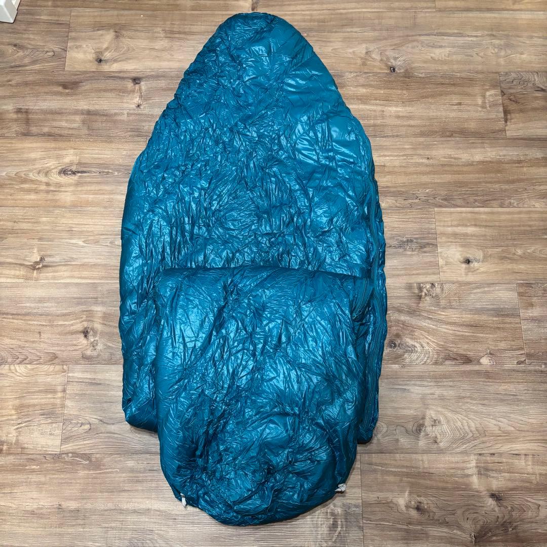 モンベル　ダウンハガー#3 高品質800FP 超軽量・コンパクト 収納袋付き！