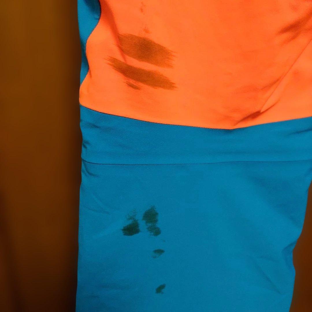 オンヨネ　ON-YO-NE スキーウェア オレンジ/ブルー（ヒスイ色）