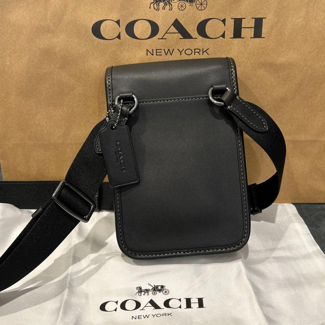 【新品】COACH ブラック レザーショルダーバッグ 保存袋付き