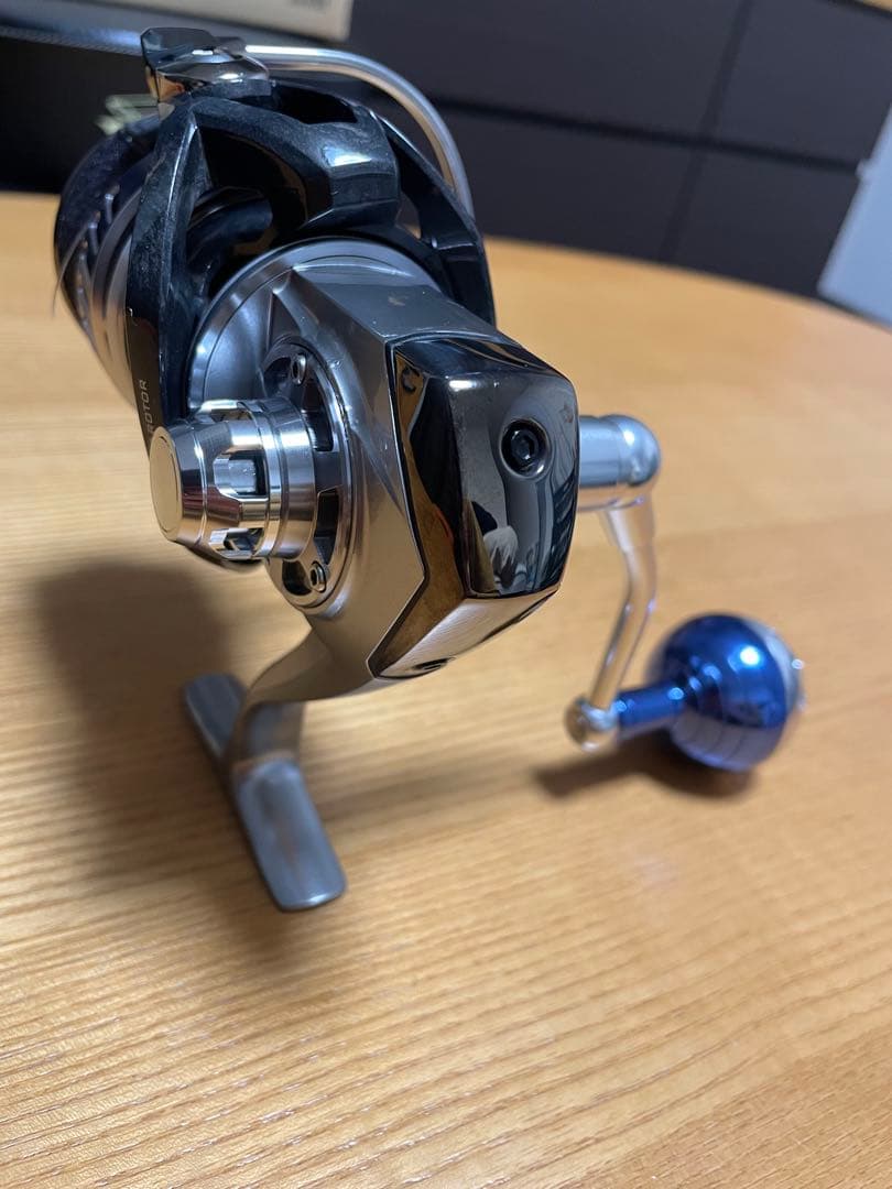 ★美品★ダイワ Daiwa 10ソルティガ4000H リール Saltiga