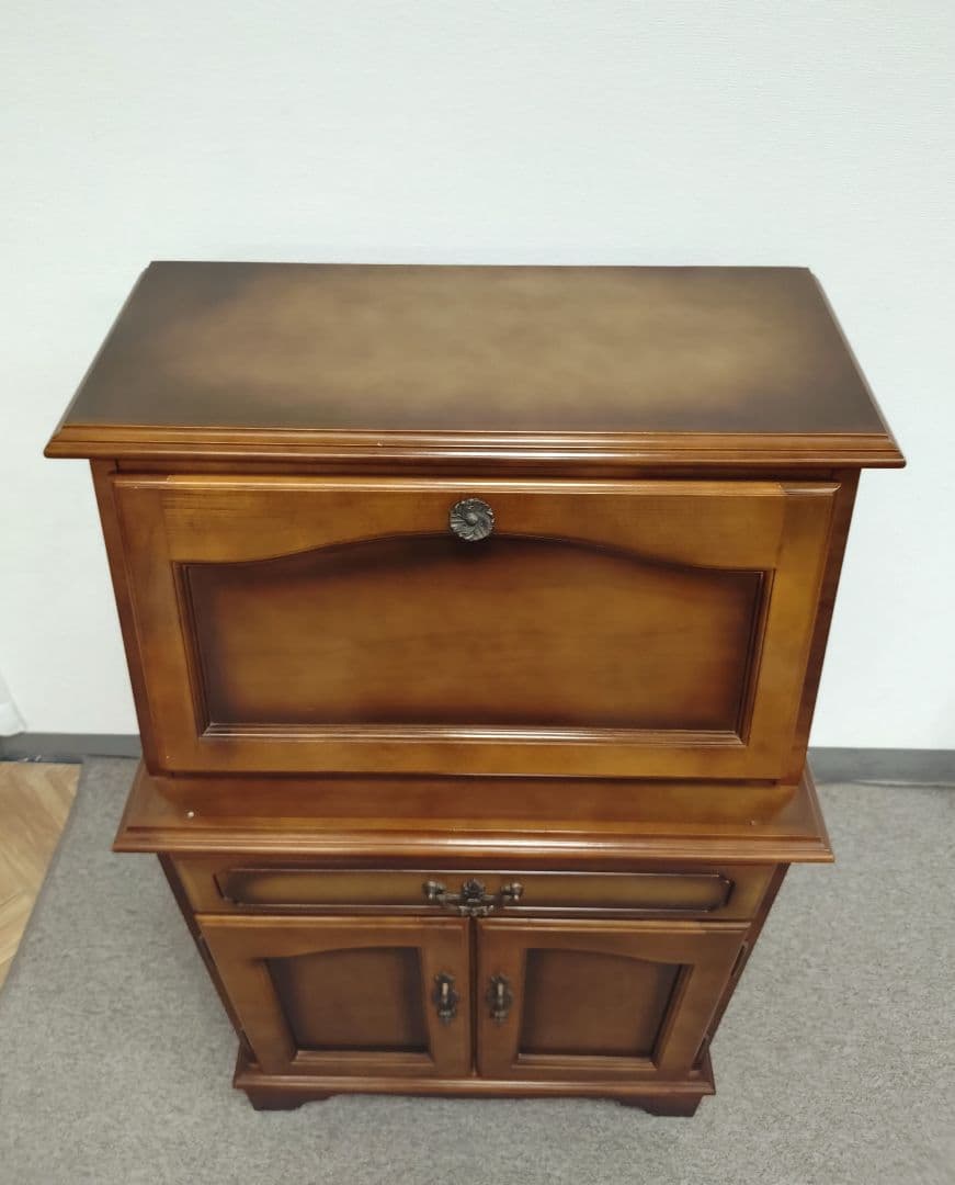 希少 カリモク コロニアル ライティングビューロー ライティングデスク