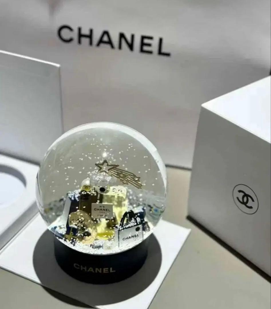 シャネルスノードーム2025年