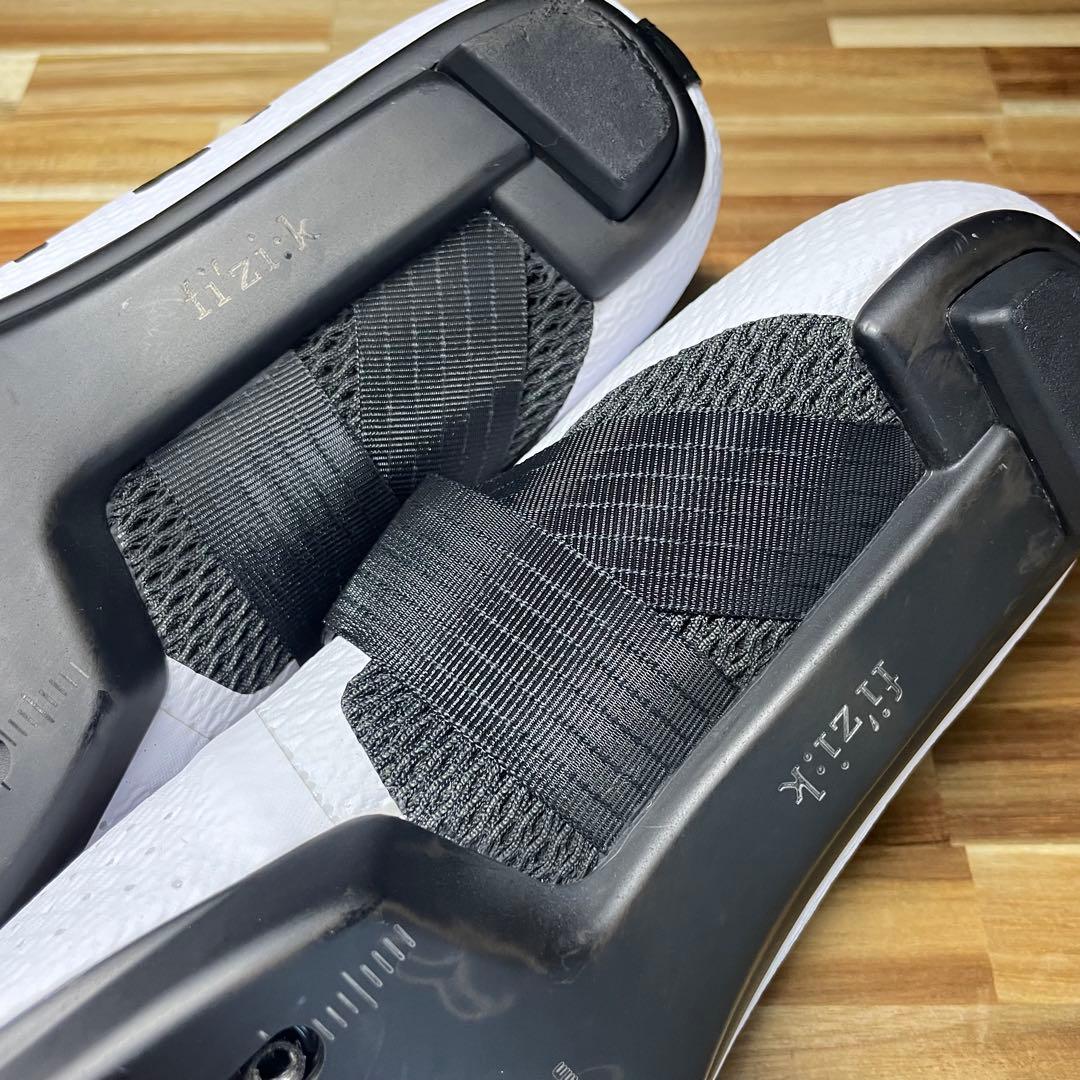 fizik VENTO STABILITA CARBON 限定カラー 43.0