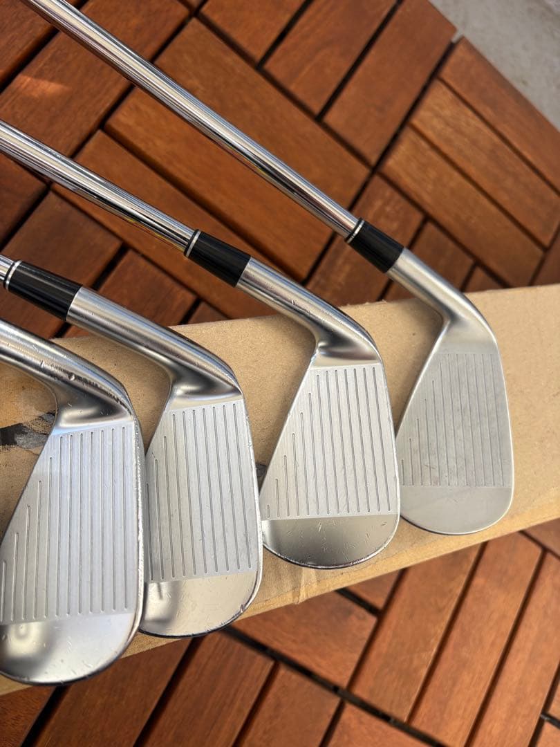 zxi7（P〜5）& zxi4（4番）DG X100 SRIXON 7本セット