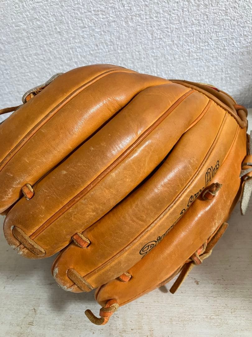 NIKE 軟式用　内野手グローブ