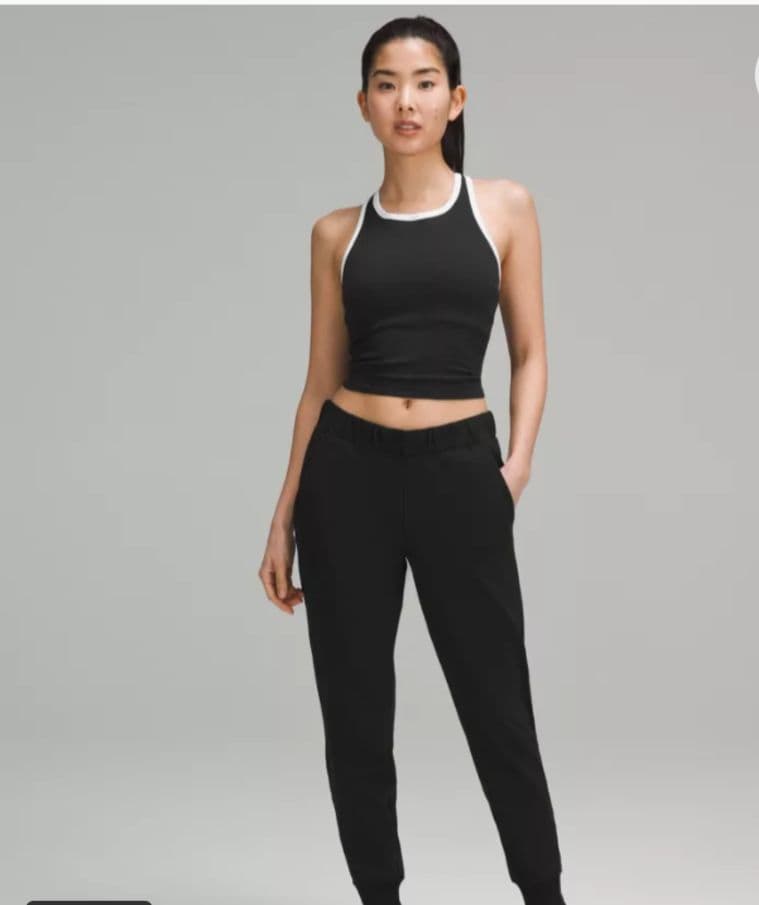 タグ付き　新品未使用　ルルレモン Luxtreme™ ジョガー XS 黒