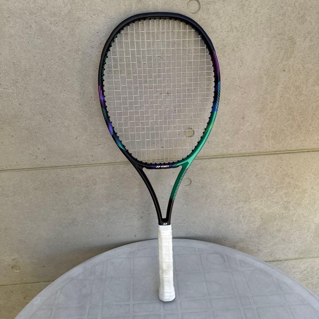 ② ヨネックス ブイコア プロ 97d 18×20 G2 テニスラケット