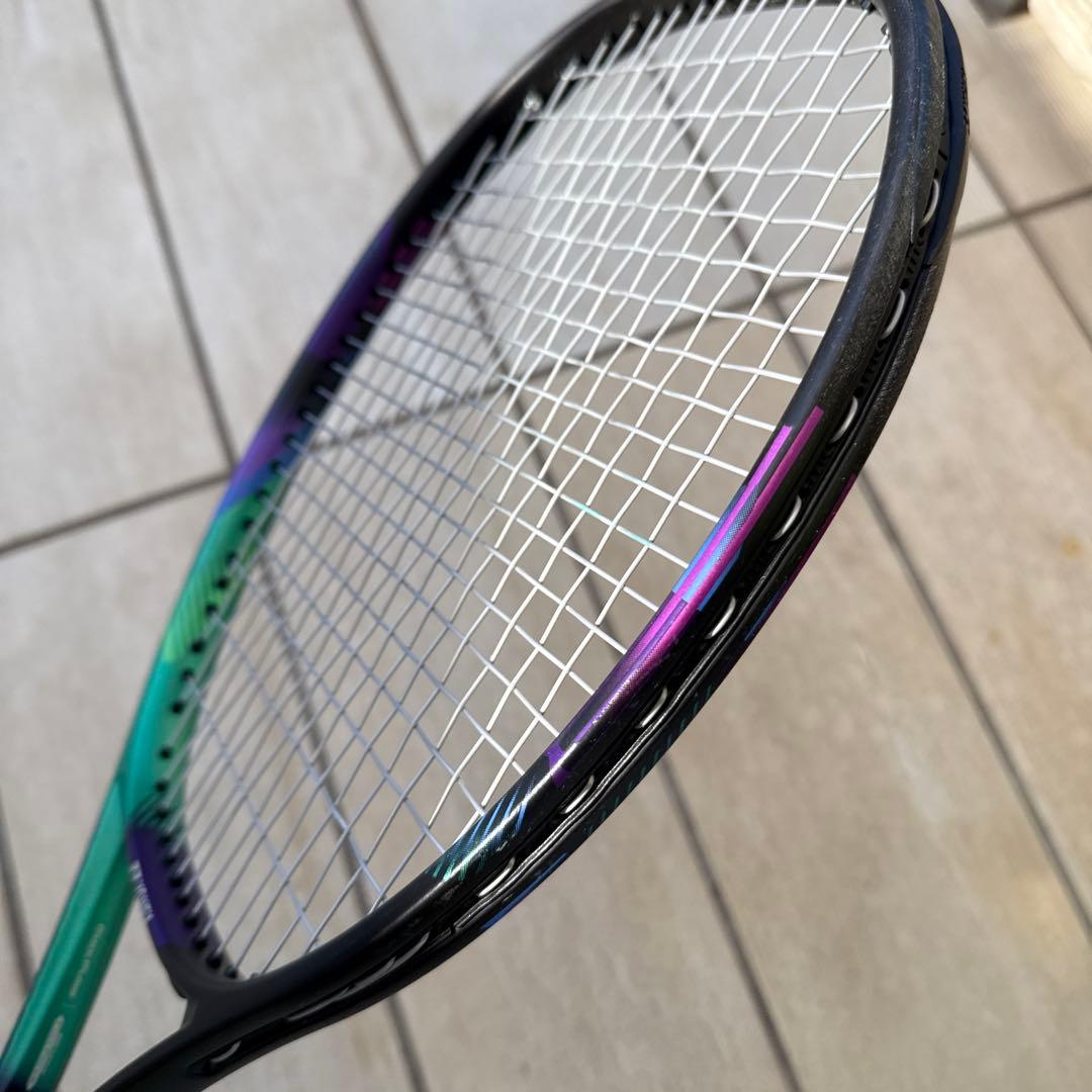 ② ヨネックス ブイコア プロ 97d 18×20 G2 テニスラケット