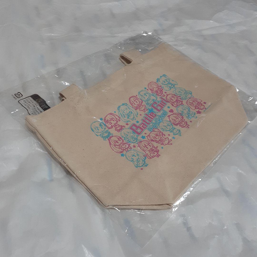 バトルガールハイスクール　タペストリー 缶バッジ シャツ バッグ　綿木ミシェル