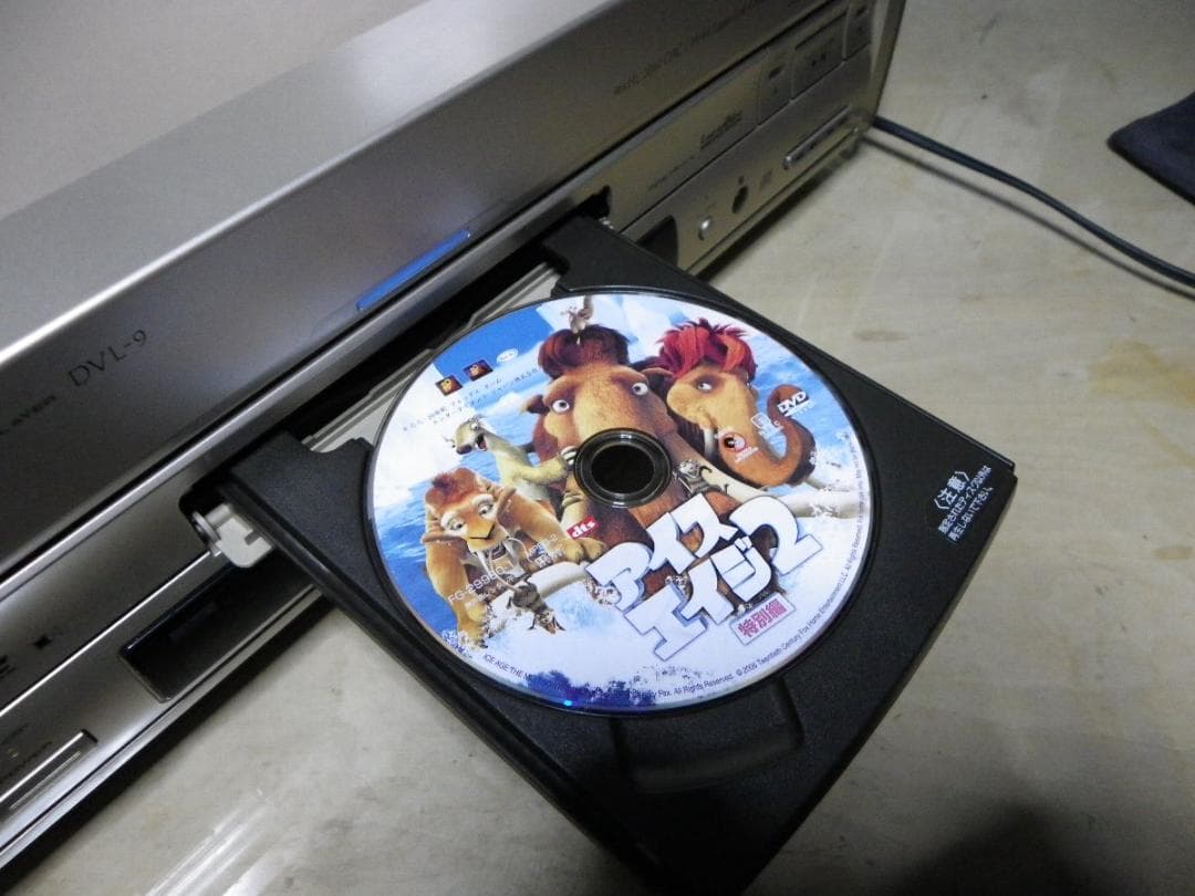 パイオニア　LD/DVD/CD　プレーヤー　DVL-9