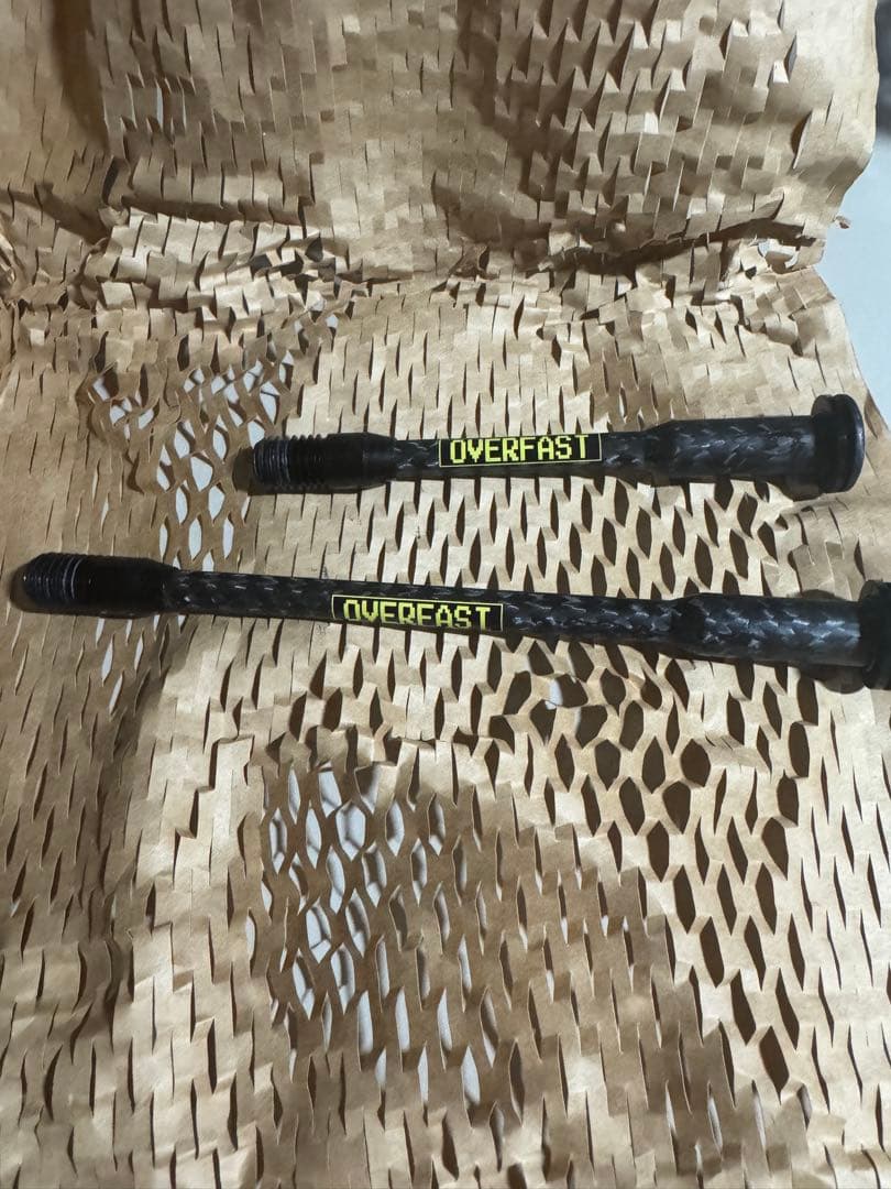 OVERFAST 　カーボンスルーアクスルTrek emonda madone用