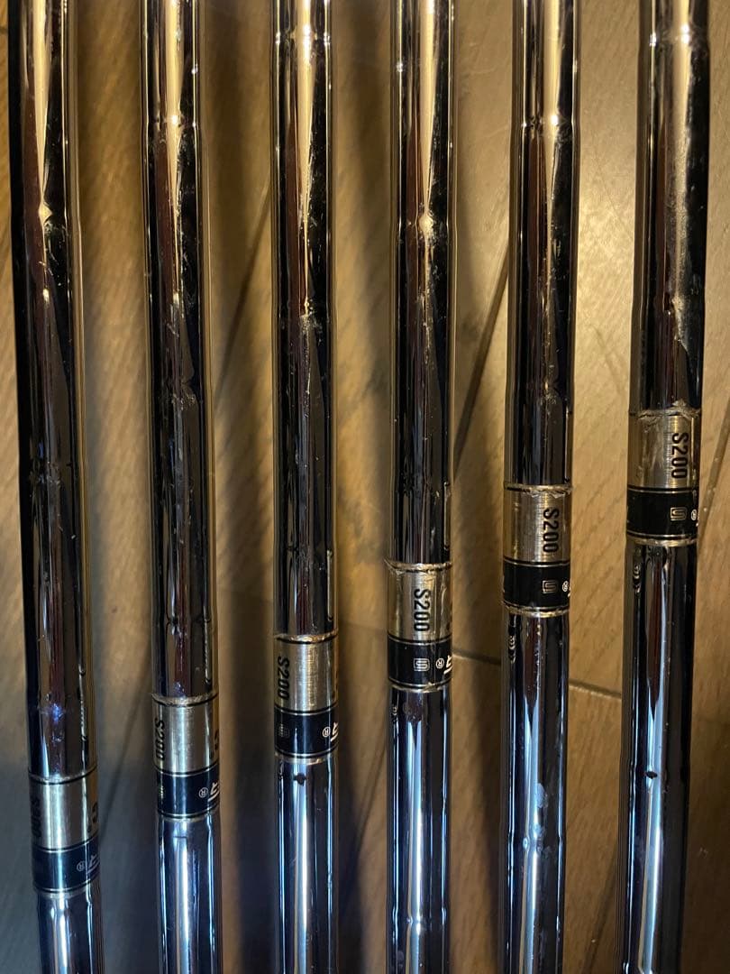 ミズノ　GRAIN FLOW FORGEDアイアン6本　ダイナミックゴールド