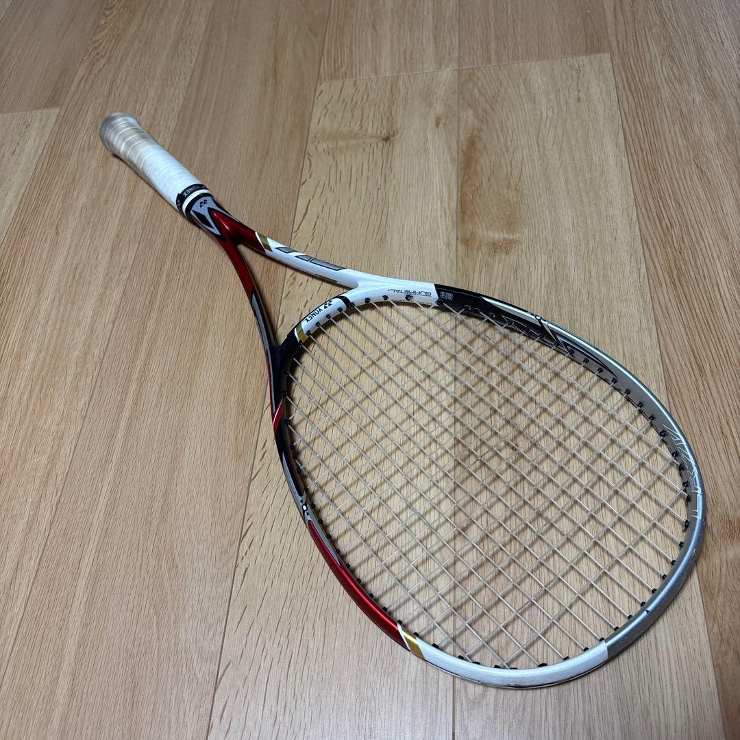 ヨネックス　レーザーラッシュ7V