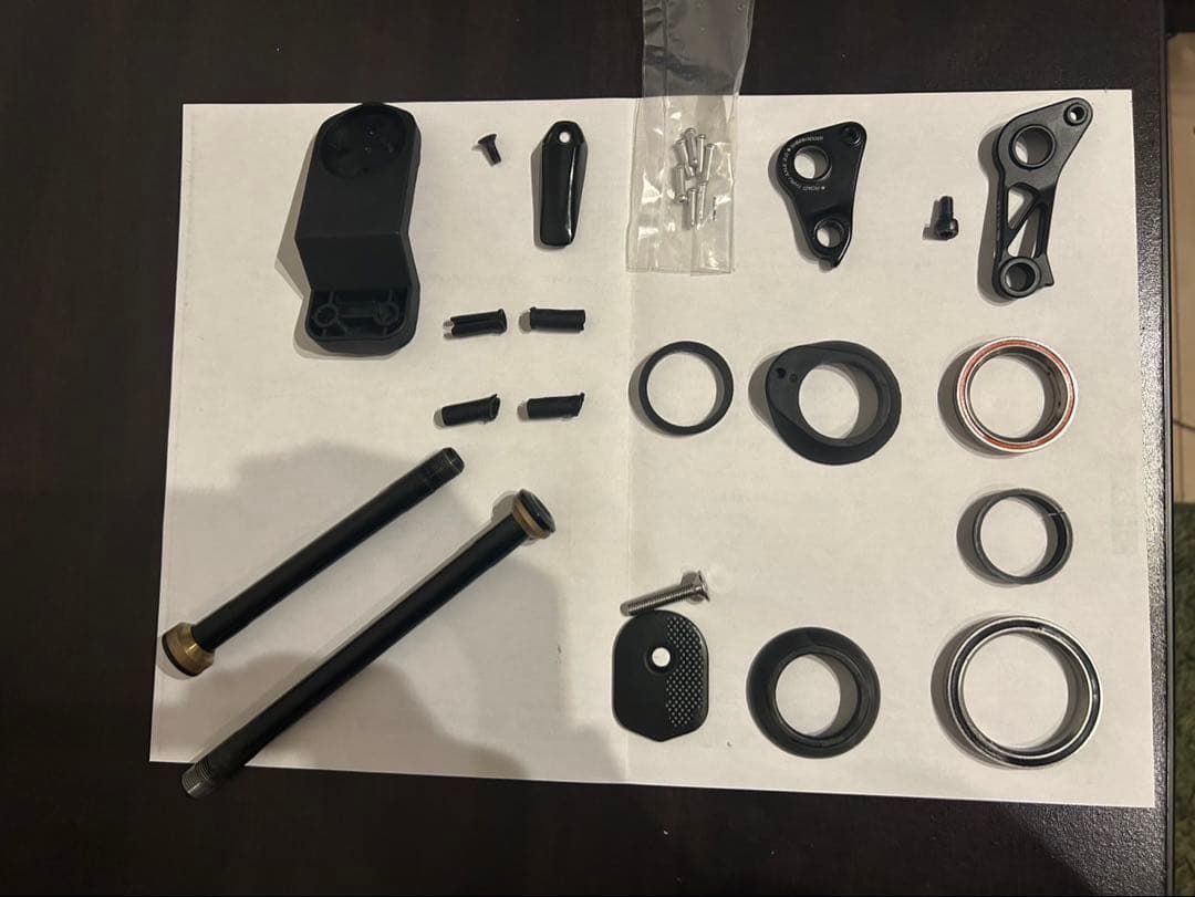 Specialized Tarmac SL6 Disc フレームセット一体型ハン