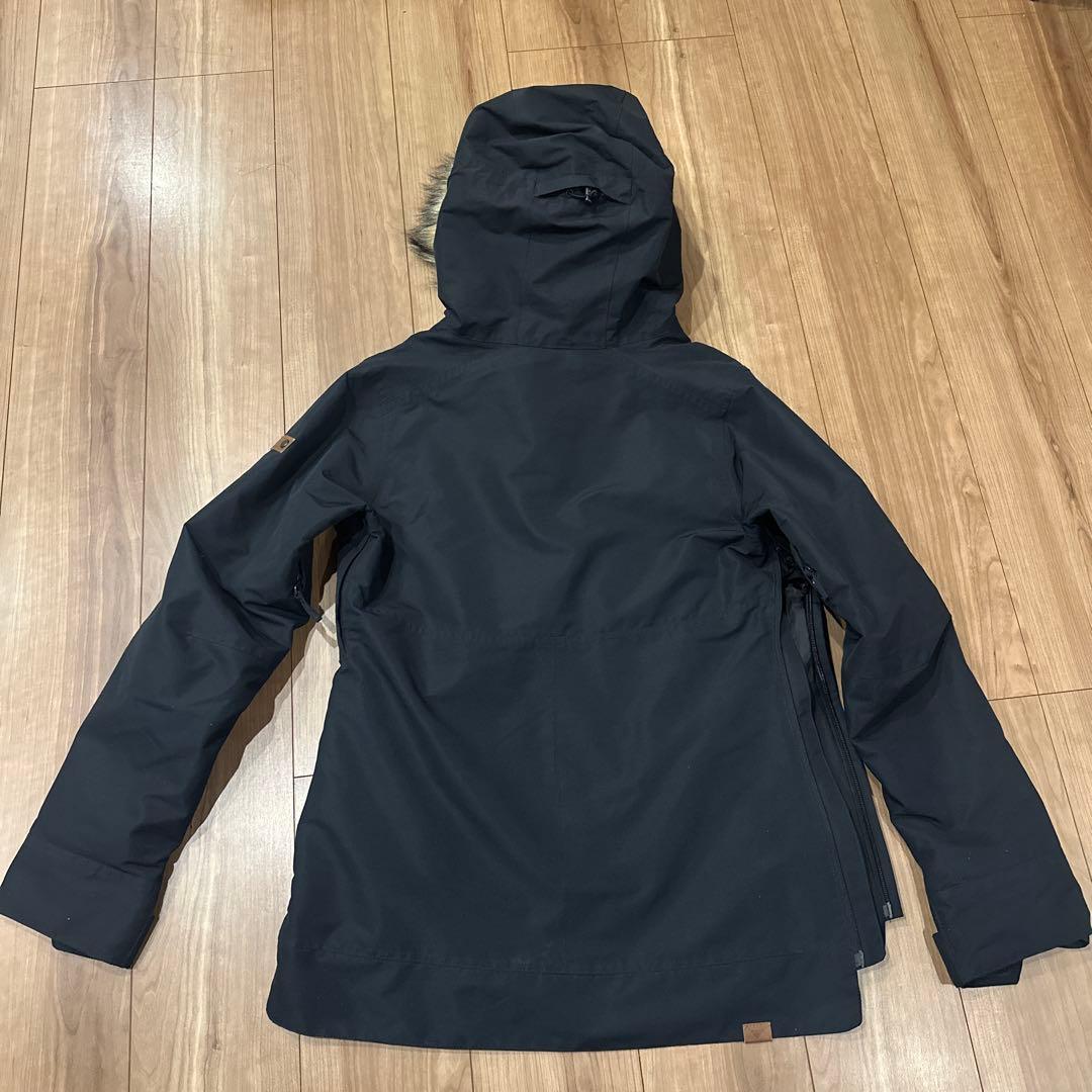 ^_^ ROXY ハーフジップジャケット+ コロンビアのパンツ