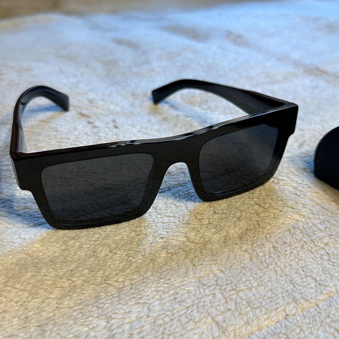 PRADA 19WS イタリア スクエア サングラス