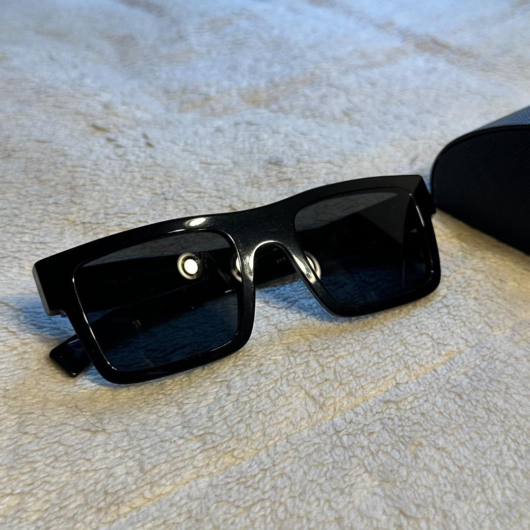 PRADA 19WS イタリア スクエア サングラス