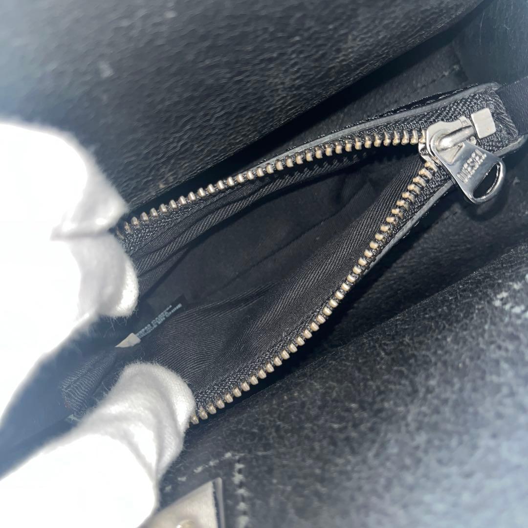 ディーゼル　ミニショルダーバッグ　レザー　黒　ブラック　斜め掛け　メンズ