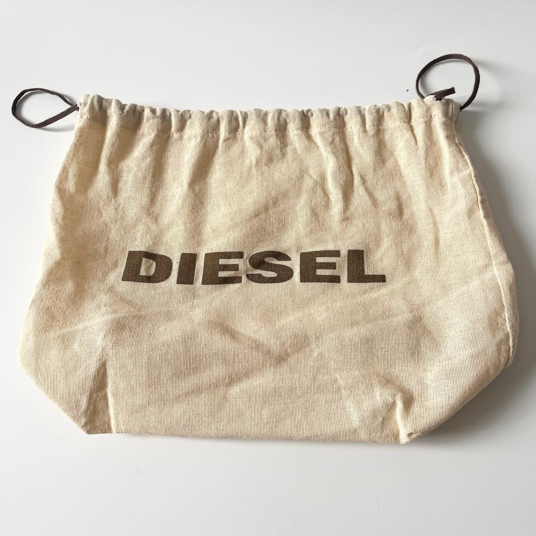 ディーゼル　ミニショルダーバッグ　レザー　黒　ブラック　斜め掛け　メンズ