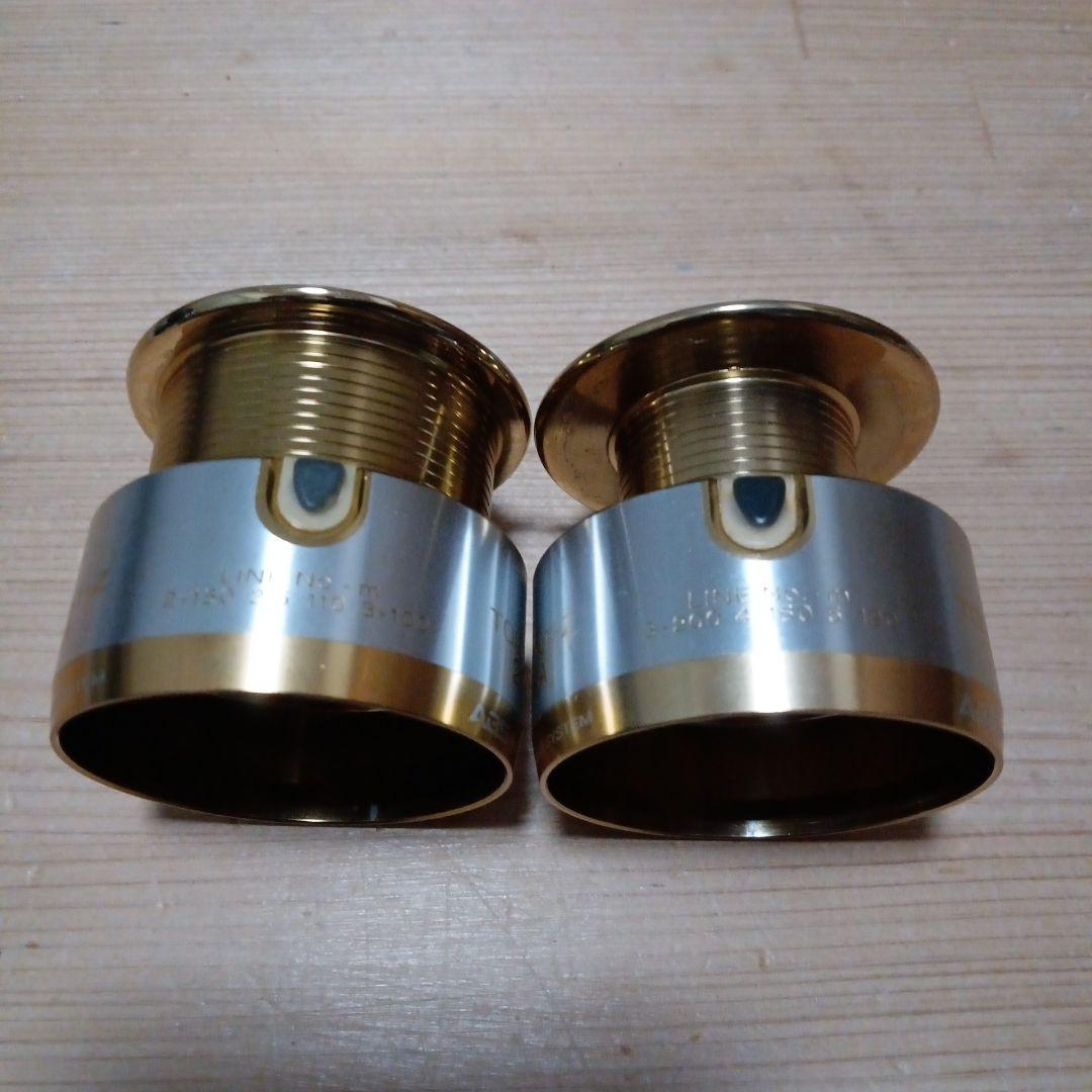 人気ブランド　ダイワ　トーナメント　レバーリール　スプール2点