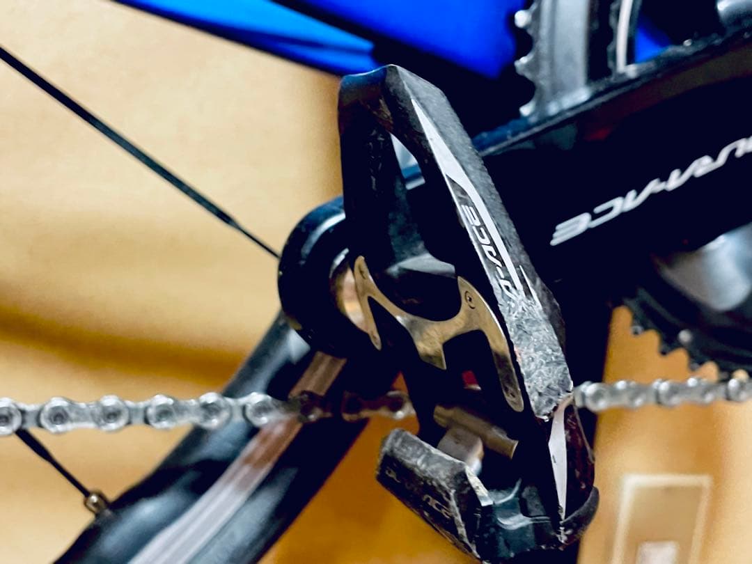 Ao デローザアイドル