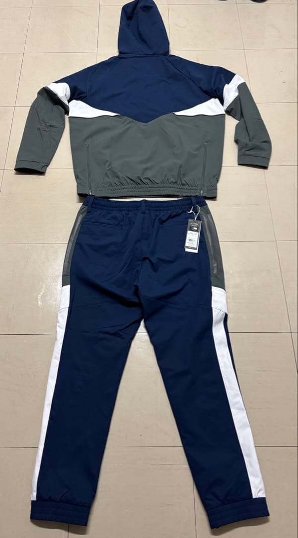 adidas フード付きジャケット&パンツ セットアップ　ネイビー/グレー