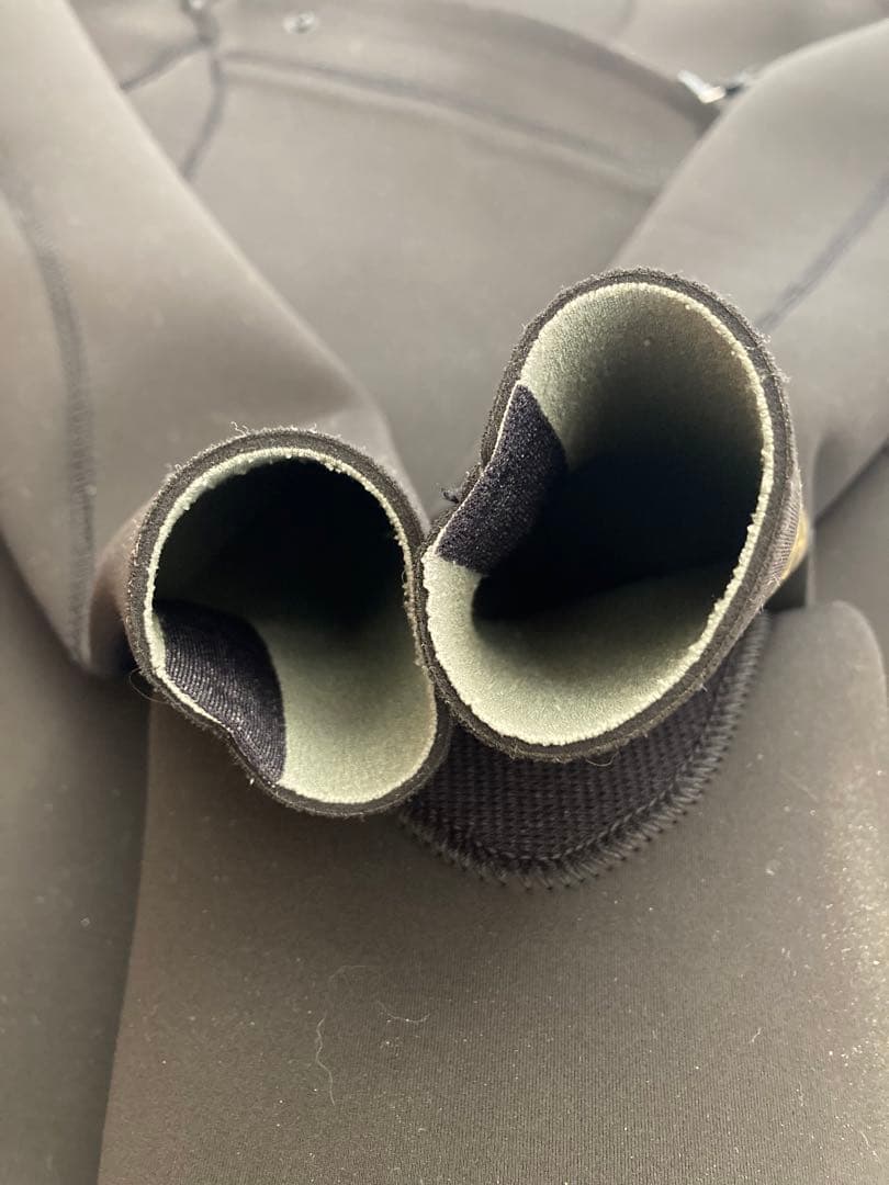 QUIKSILVER フルスーツ3/2mm Lサイズ